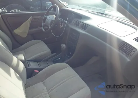 1999 Toyota Camry Le из США, поврежденный, VIN JT2BG22K7X0337976